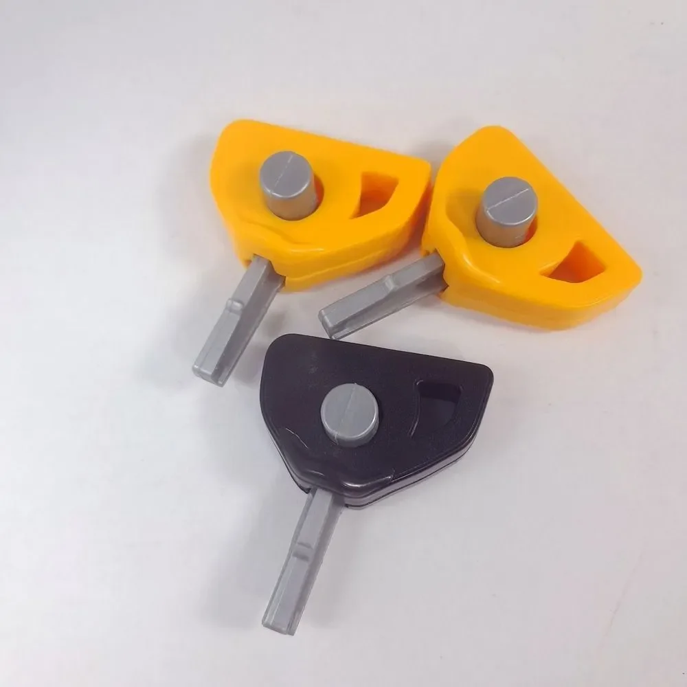 Mattel Hot Wheels Monster Jam Mighty Mini Trucks KEY LAUNCHER set 3 yellow black